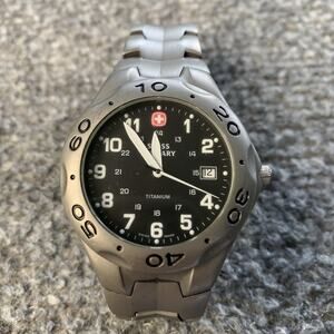 Swiss Military Titanium 095 1035 Gray Stainless Steel Mens Wristwatch *READ DESC